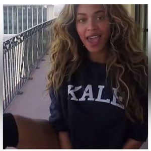 Suburban Riot Graphic Kale Sweatshirt Size S